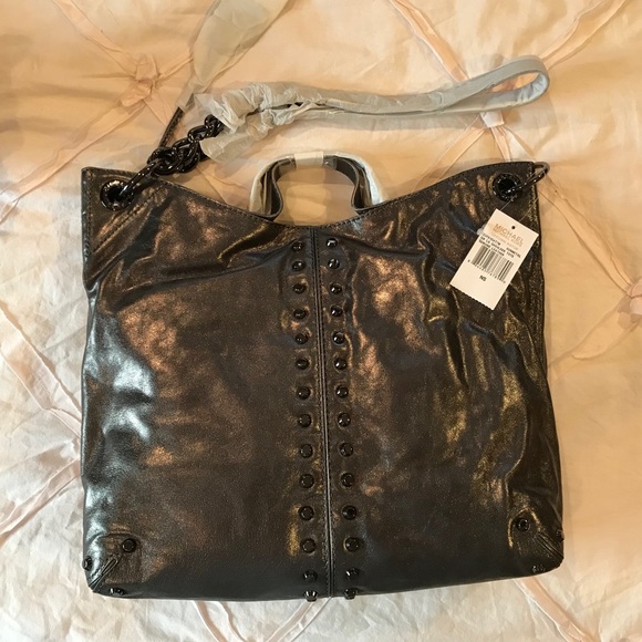 Michael Kors Uptown Aster Tote - Picture 2 of 4